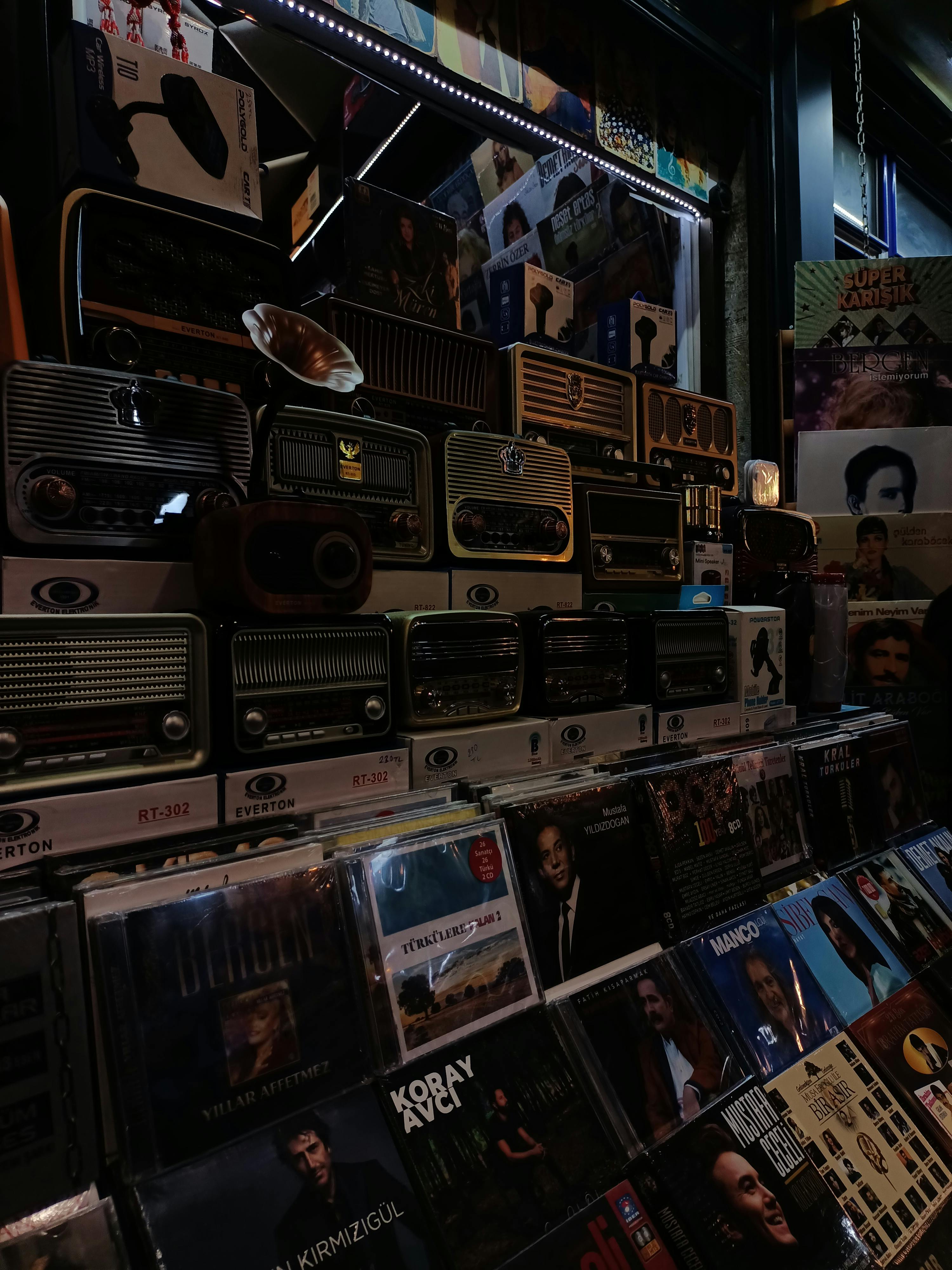Radio and cd shop